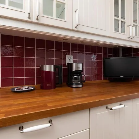 Seaview Lelewela By Renters *